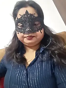 DesiRiya698 online show from May 14, 2026, 9:05 am