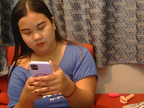 hotchickgirl online show from June 10, 2026, 9:08 am
