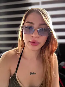 Snapshot of Jessy_Queen chatting on July 27, 2026, 3:41 pm Jessy Queen online show from July 27, 2026, 3:41 pm