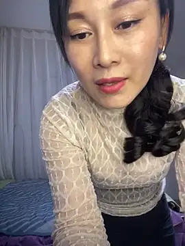 Yu-Meimei online show from May 10, 2026, 4:06 am