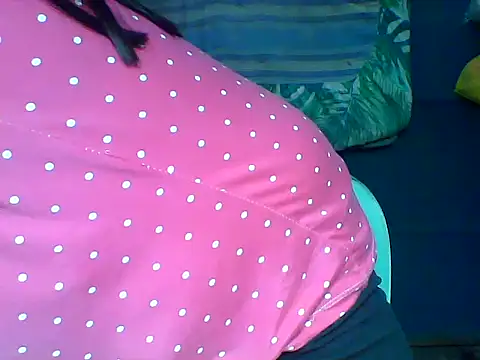 MommyKaye30 online show from May 10, 2026, 8:08 am