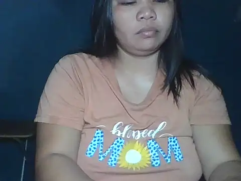 MommyKaye30 online show from August 9, 2026, 7:19 pm