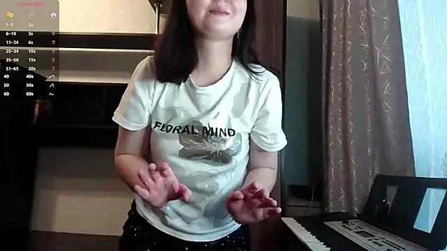 Snapshot of RebelDesiree chatting on July 15, 2026, 1:05 pm RebelDesiree online show from July 15, 2026, 1:05 pm
