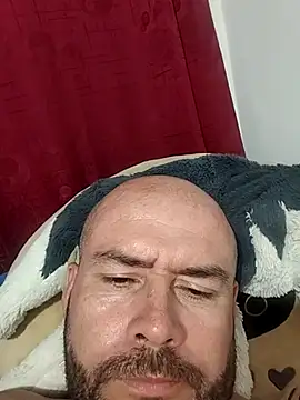 AndresvargasQ123 online show from July 2, 2026, 4:51 am