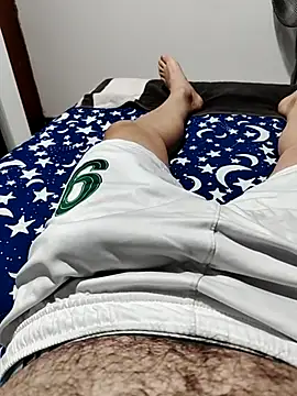 AndresvargasQ123 online show from July 22, 2026, 3:42 am