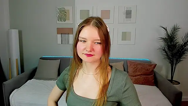 LookEva online show from May 3, 2026, 8:09 am