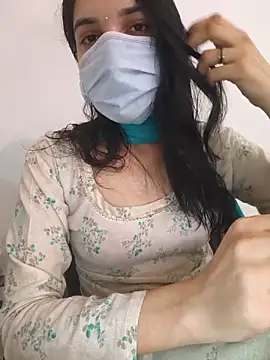 zoya baby  online show from June 4, 2026, 3:34 am