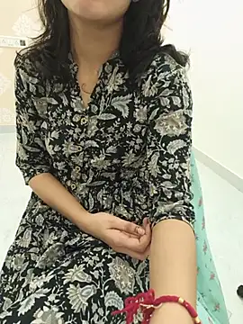Snapshot of zoya_baby_ chatting on July 23, 2026, 5:55 pm zoya baby online show from July 23, 2026, 5:55 pm