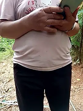 yaja-chan online show from June 11, 2026, 2:53 am