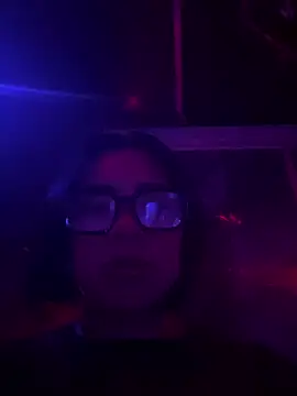 sarita hos online show from May 17, 2026, 4:43 am