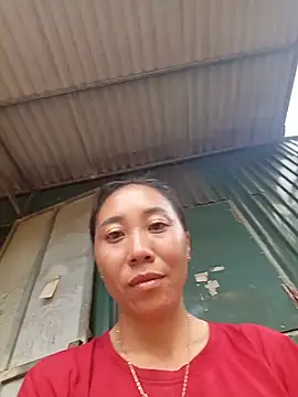 Snapshot of Jinli_01 chatting on May 29, 2026, 9:18 am Jinli 01 online show from May 29, 2026, 9:18 am