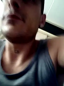 Diamont Oficial online show from July 3, 2026, 1:28 pm