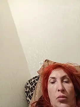 Bel Nell online show from May 11, 2026, 1:33 am