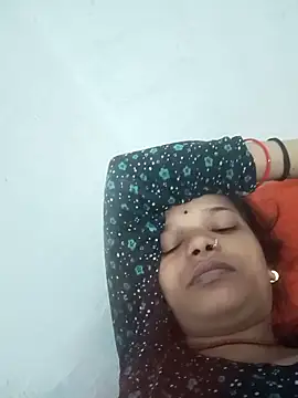 Snapshot of Student_garl_1 chatting on June 11, 2026, 11:58 pm Student garl 1 online show from June 11, 2026, 11:58 pm