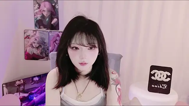 ShiQi-001 online show from May 3, 2026, 1:50 pm