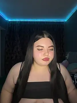 ElyBabyX online show from July 4, 2026, 7:09 pm