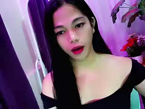 sexyfucksophia online show from July 4, 2026, 6:47 pm