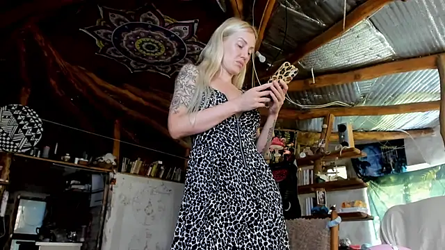 wildforestmuse  online show from July 8, 2026, 6:18 am