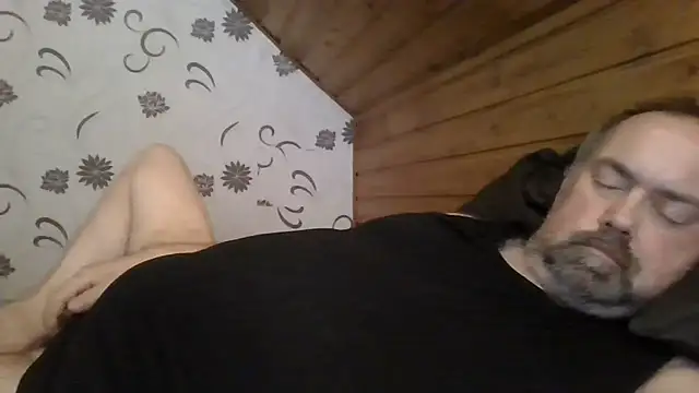 Snapshot of Carsten5 chatting on June 4, 2026, 1:22 am Carsten5 online show from June 4, 2026, 1:22 am