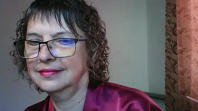 ElizabethGorden online show from June 11, 2026, 4:10 am