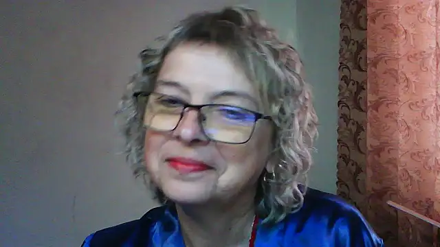 ElizabethGorden online show from June 14, 2026, 4:14 am