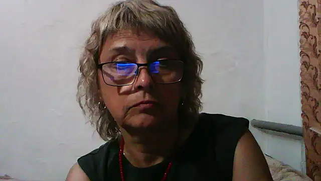 ElizabethGorden online show from July 21, 2026, 5:59 pm