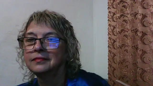 ElizabethGorden online show from August 1, 2026, 3:06 am