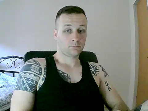 MacMillan69 online show from May 7, 2026, 9:36 am