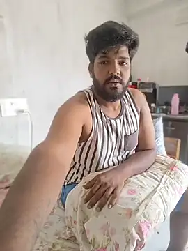 smallIdick 69 online show from May 26, 2026, 3:57 am