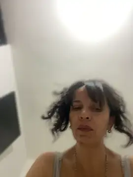 Soy Camila8 online show from July 3, 2026, 12:17 am