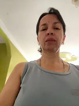 Soy Camila8 online show from August 5, 2026, 12:30 pm