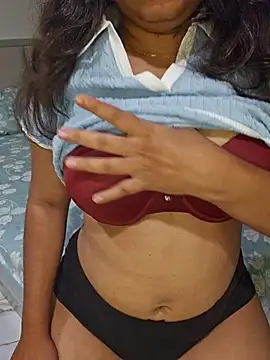 sluttytitties69 online show from July 29, 2026, 12:58 pm