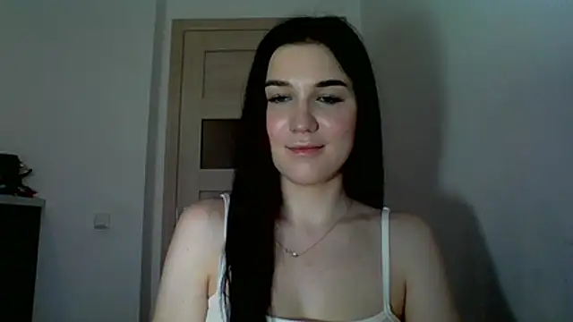 Katiee Foxi online show from May 20, 2026, 4:46 pm