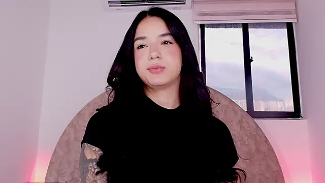 Snapshot of xime_prinss chatting on June 1, 2026, 11:56 am xime prinss online show from June 1, 2026, 11:56 am