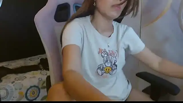 naomis 36 online show from July 22, 2026, 1:58 pm