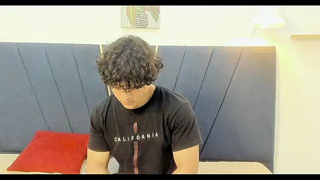 Snapshot of latin_beast4 chatting on June 6, 2026, 8:46 pm latin beast4 online show from June 6, 2026, 8:46 pm