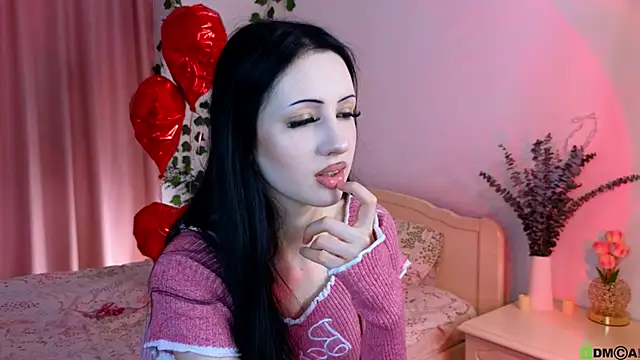 Snapshot of Tori_wow chatting on May 14, 2026, 7:31 pm Tori wow online show from May 14, 2026, 7:31 pm