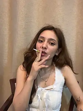 Lilywant online show from May 16, 2026, 3:22 pm