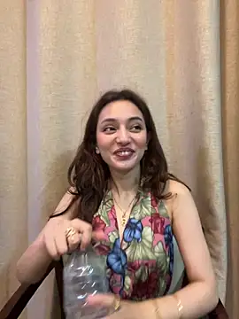 Lilywant online show from June 2, 2026, 4:31 pm