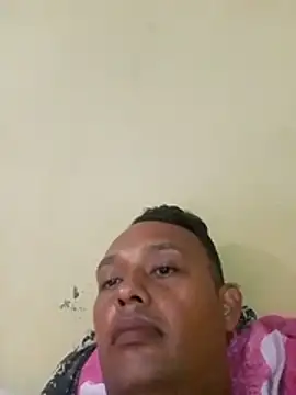 javier170ooo online show from July 3, 2026, 1:28 pm