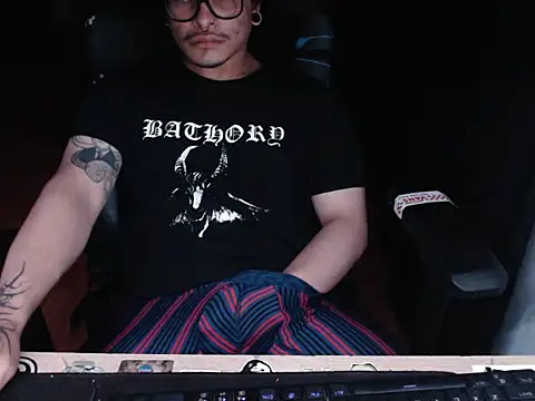 lilgothboy online show from June 3, 2026, 8:47 pm