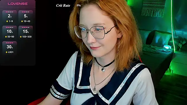 Snapshot of LunaTerry chatting on June 20, 2026, 8:17 am LunaTerry online show from June 20, 2026, 8:17 am