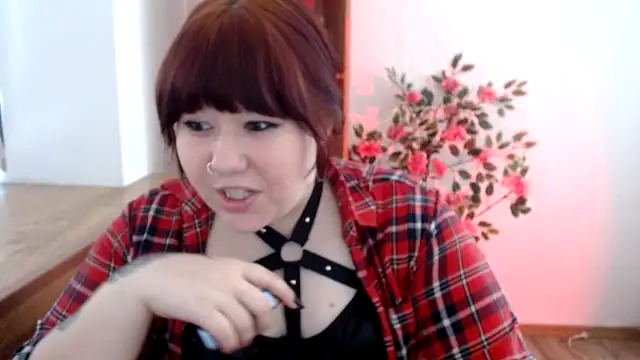 KarolinasHot online show from May 24, 2026, 3:50 pm