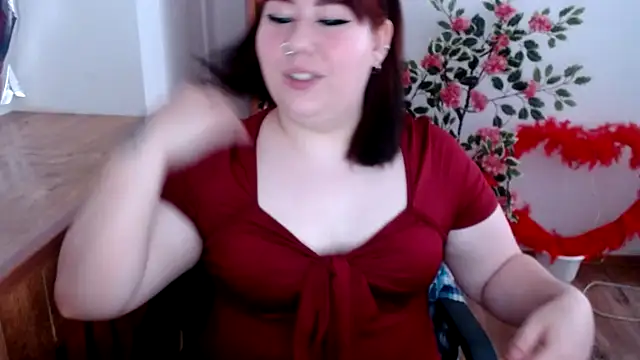 KarolinasHot online show from June 23, 2026, 9:24 pm