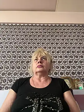 Snapshot of AnastasiaGrey777 chatting on July 28, 2026, 2:13 pm AnastasiaGrey777 online show from July 28, 2026, 2:13 pm