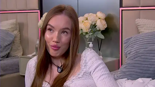 Jasmin Glow online show from June 14, 2026, 12:51 pm