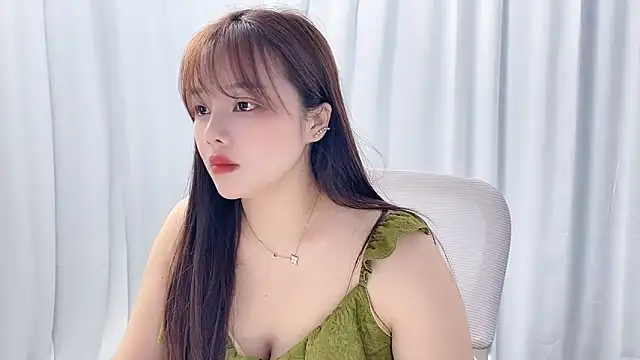 Qingqing19 online show from May 30, 2026, 2:25 pm