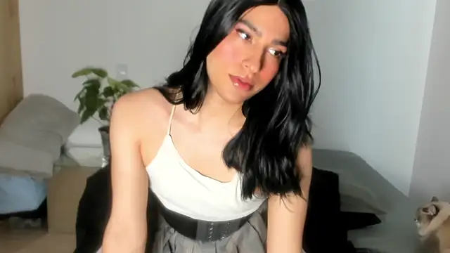 naomimoore828 online show from June 16, 2026, 7:38 pm