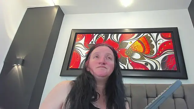 CloeMature online show from June 30, 2026, 1:17 am