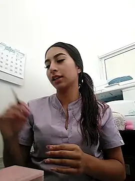 saray outdoorss online show from May 12, 2026, 2:58 pm
